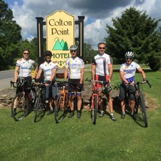Colton Point Motel ウェルズボロ エクステリア 写真