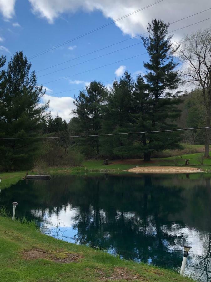 Colton Point Motel ウェルズボロ エクステリア 写真
