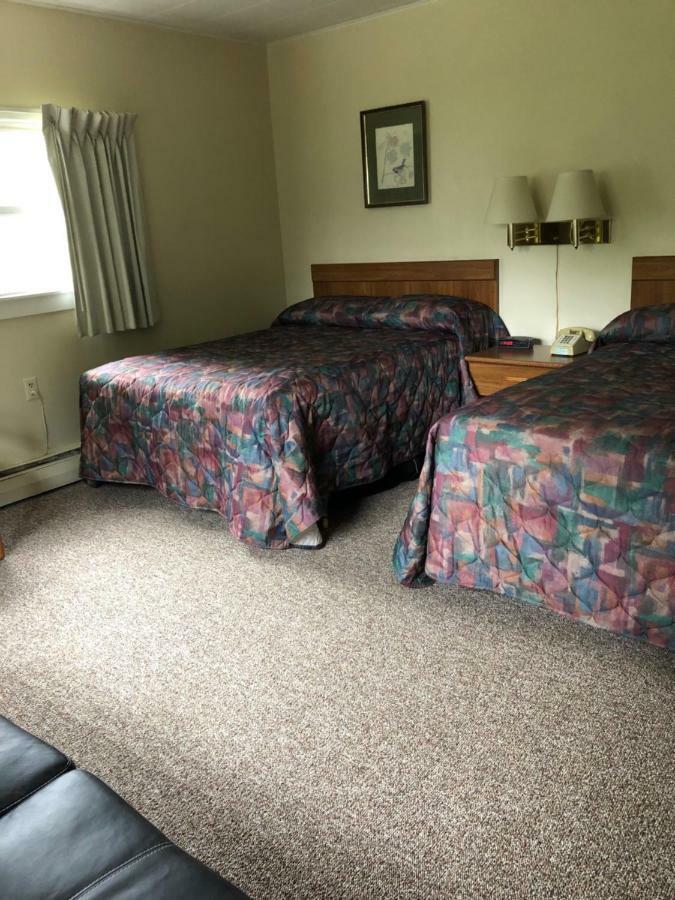 Colton Point Motel ウェルズボロ エクステリア 写真