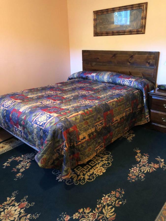 Colton Point Motel ウェルズボロ エクステリア 写真